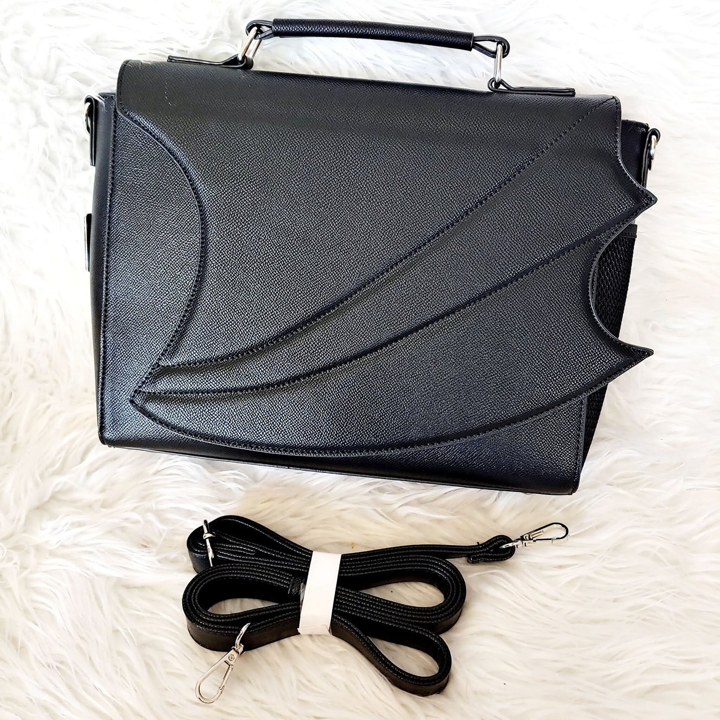 Dragon Wing Ita Bag - Midnight Black