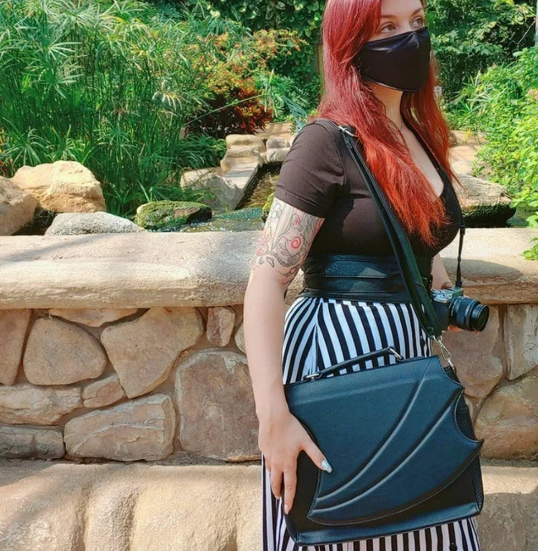 Dragon Wing Ita Bag - Midnight Black